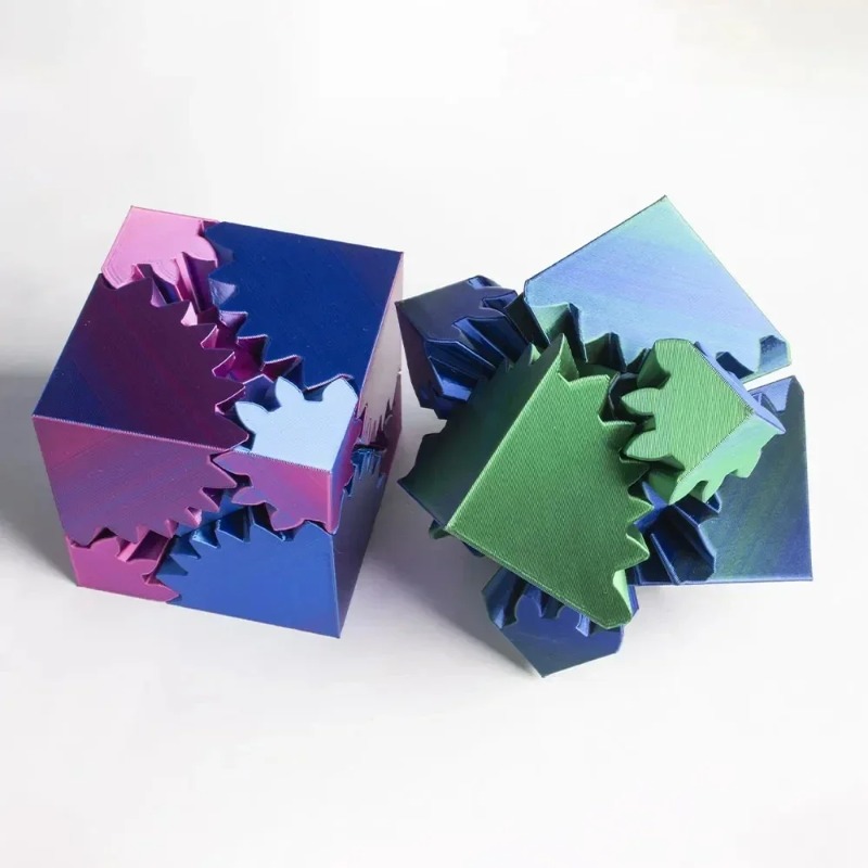 Decorazione del desktop Cubo s - Desk Setup Gear recensione e prezzo