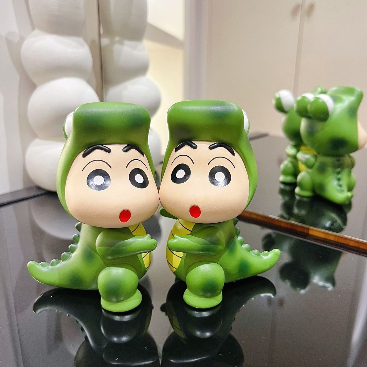 Figurina di Crayon Shin-chan i - Desk Setup Design recensione e prezzo
